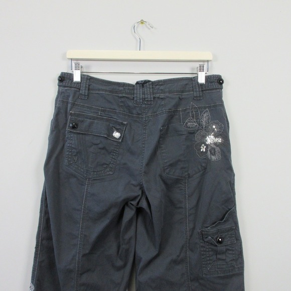 Cache Y2K Baggy Floral Embellished Capris Women 8 Gray Cotton Crop Low Rise 528 - Picture 6 of 13